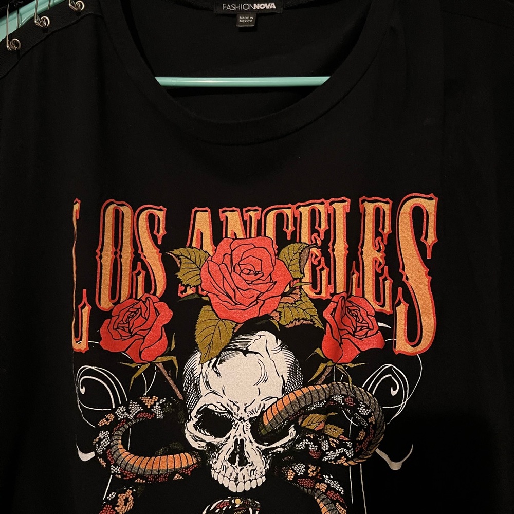Crop Black Tee